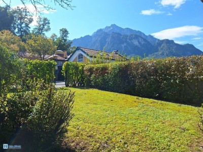 Das Glück gestalten - sanierungsbedürftiges Reihenhaus mit viel Platz in schöner Lage mit Untersbergblick