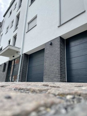 Exklusive, neuwertige 2-Zimmer-Wohnung mit Balkon in Neuss