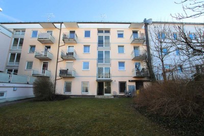 Renovierungsbedürftige 2-Zimmerwohnung in Berg am Laim