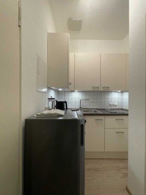 870,00€ ALL IN  1,5 Zimmer*EBK*SMART-TV* WLAN*Strom*Waschmachine  VOLLMÖBLIERT!!