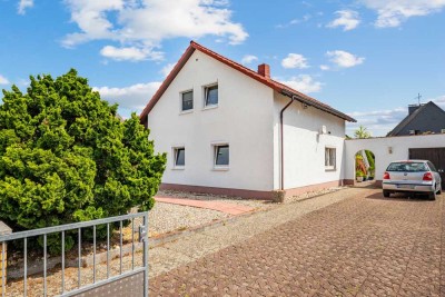 Getrennt und doch verbunden - bezugsfreies Zweifamilienhaus