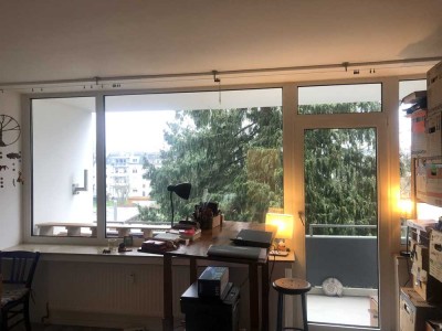 Bitte nicht mehr anschreiben.  1-Zimmer-Wohnung mit großem Balkon  in Brühl-Mitte, hell, ruhig