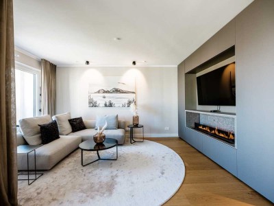 EINZIGARTIGE DESIGNER-WOHNUNG  MIT  CONCIERGE SERVICE