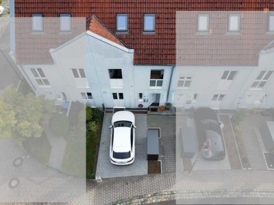 Modernisiertes Reihenhaus in Bayreuth / Storchennest