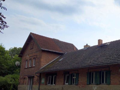 Mehrfamilienhaus mit Potenzial - großem Grundstück und individueller Gestaltungsmöglichkeit