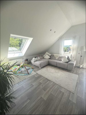 Nur mit WBS! Helle 2-Zimmer-Wohnung mit Balkon in ruhiger Lage