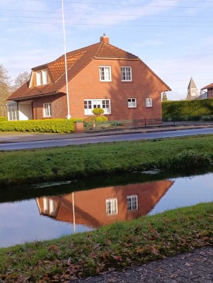 Wunderschönes gepflegtes EFH in Kanallage m. Garten , absolut zentrumsnah in Papenburg-Obenende !