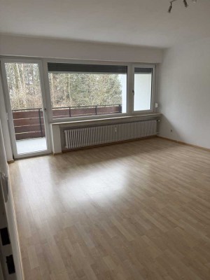 Modernisierte, helle 3 Zimmer Wohnung mit ca. 82qm2 in Kochel am See zu vermieten.