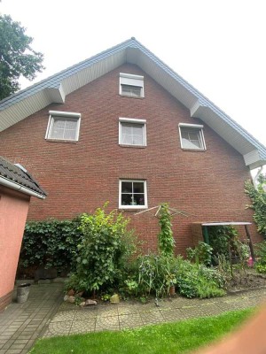 Gepflegte DHH im Grünen
