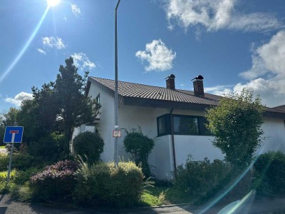 Geschmackvolle, 4-Raum-EG-Wohnung mit EBK in Bad Buchau
