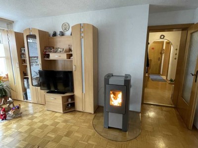 schöne Etagenwohnung am Stadtrand