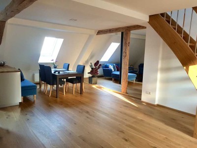 Attraktive 3,5-Zimmer Dachgeschosswohnung in Nördlingen mit Balkon