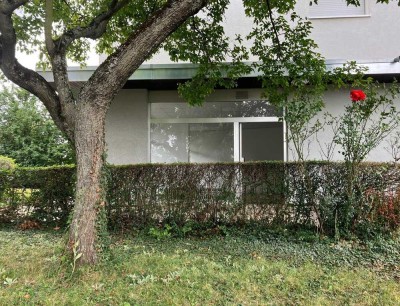 Fenster wählen und Einziehen - 2,5 Zi mit großzügigem UG für Ihre Projekte