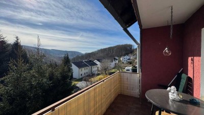 Preisreduzierung! Schöne Eigentumswohnung 4 Zimmer 87 qm mit Balkon