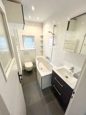 Helle 3-Zimmer Wohnung mit Balkon und renoviertem Bad in Bonn-Duisdorf