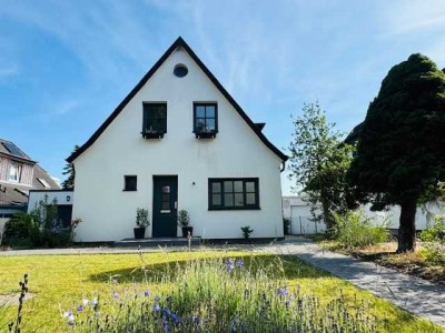 Traumhaftes Haus mit Einliegerwohnung, ohne Maklercourtage für Käufer.