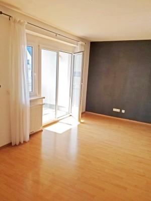 2 Zimmerwohnung mit Balkon in Ternitz!