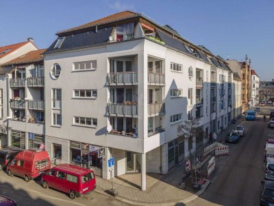 Investieren in Leipzig: 2-Raum-ETW mit Balkon in Plagwitz-Lindenau