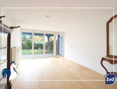 Wohngenuss auf einer Ebene! 4,5-Zimmer-EG-Wohnung mit EBK, großem Garten, Laube & TG-Stellplatz