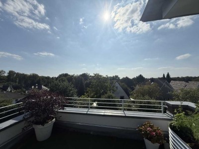 Traumhafte Villa-Etage in Top-Lage – 4 Zimmer | 165 m² | Terrasse | Balkon | Garage