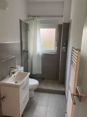 Badsanierte 4-Zimmer-Wohnung mit 71 m² in Alt-Buckow (Berlin-Neukölln)