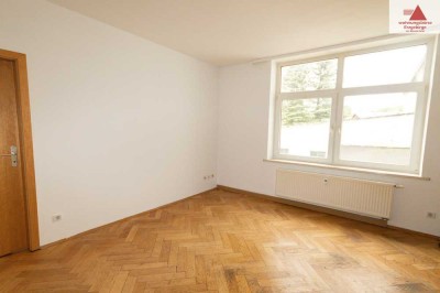 Einbauküche – 2-Raum-Wohnung – 1. Obergeschoss – Geyer!!