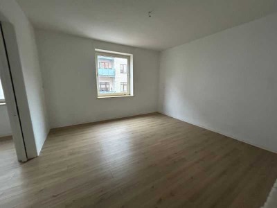 Renovierte 3-Zimmer-Wohnung mit Tageslichtbad und moderner Einbauküche zum 16.10.2025 vermietbar!
