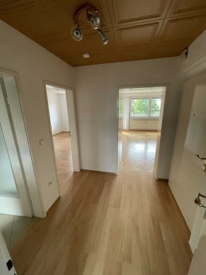 2-Zi.-Whg. in Weiden (Lerchenfeld) mit Einbauküche