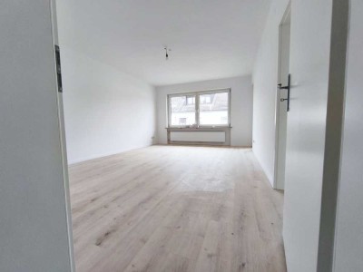 Helle 3-Zimmer-Wohnung mit Balkon und Gartennutzung