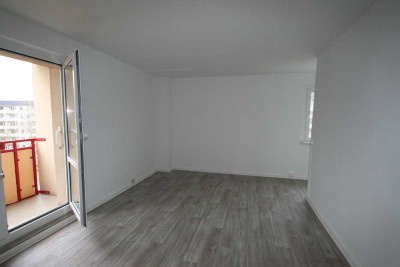 KLEIN, ABER FEIN - WOHNUNG MIT AUFZUG!!!