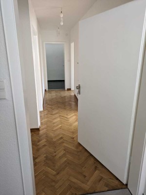 3 Zimmer Einliegerwohnung in Zentraler Lage