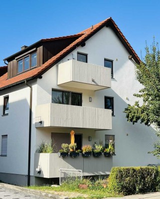Frisch renovierte, helle 3,5-Zimmer-Wohnung in Bernhausen mit großzügigem Südbalkon