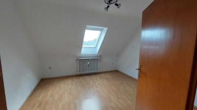 Helle stadtnahe 3-ZKB-Wohnung im DG in Detmold