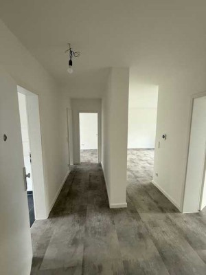 Sanierte 3-Zimmer-Wohnung in Frankfurt-Niederrad