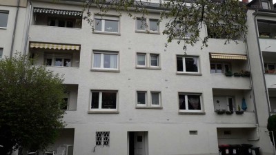 Helle 3-Zimmer-Wohnung mit Balkon in Karlsruhe, Weiherfeld