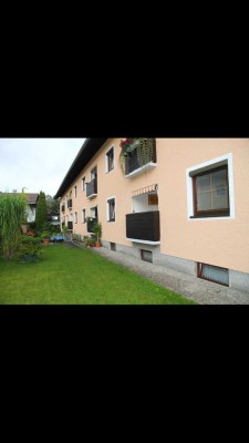 Gemütlich 2 Zimmer Wohnung mit Balkon und Einbauküche in Rosenheim