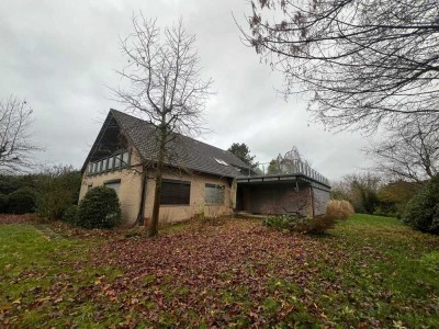 Großzügiges Einfamilienhaus/Zweifamilienhaus mit Wellnessbereich in ruhiger Lage von Buxtehude