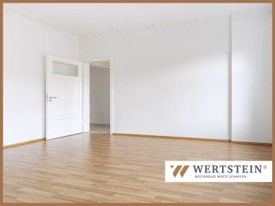 Leerstehend: 4-Zimmer-Wohnung im Villenviertel (Kernsanierung 2011, Erdwärme, Balkon, Stellplatz)