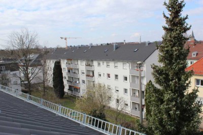 Nette 3-Zimmer-Wohnung mit Balkon!