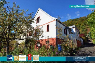 Trier: Gemütliche Doppelhaushälfte mit großzügigem Garten und Garage in ruhiger Stadtlage