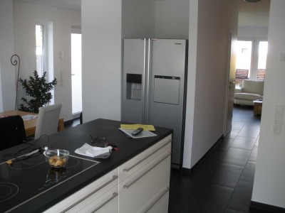 3-Zimmer-Doppelhaushälfte mit EBK in Köln Rodenkirchen