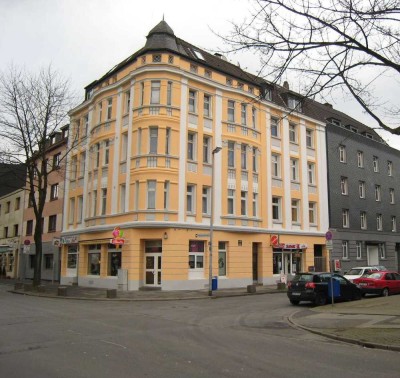 GEMÜTLICHE SANIERTE 2-ZIMMER WOHNUNG IM DUISBURGER SÜDEN