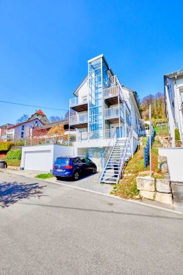 TOP Sanierte Perle in Herrenberg - Mit eigenem Aufzug direkt in die Wohnung