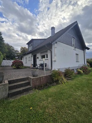 Ruhige 3-Zimmer Wohnung in Velbert Birth zu VERMIETEN.  78 m² - 1. OG