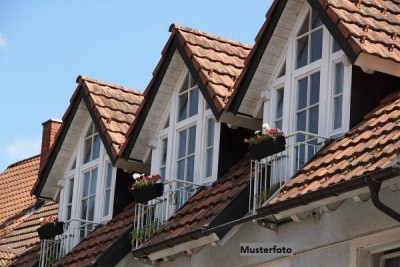 Sehr große Dachgeschosswohnung mit 3 Dachterrassen