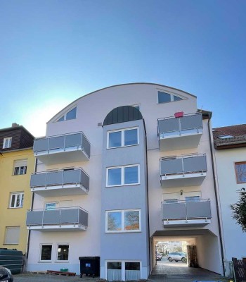 Schöne Wohnung mit großem Balkon im Herzen von Gohlis