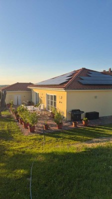 Schönes 4-Zimmer-Haus mit großer Terrasse und Garage in 66919, Weselberg OT Harsberg
