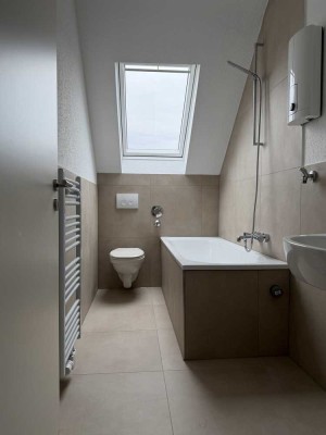 Kernsanierte 2-Zimmer Wohnung in Duisburg-Untermeiderich