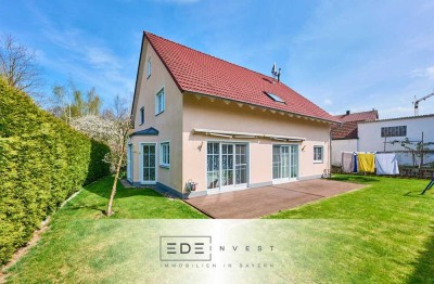 Wunderschönes Einfamilienhaus (bzw. Zweifam. Haus) in Aichach