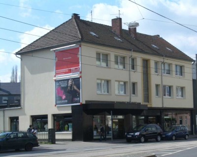 Ansprechende und vollständig renovierte 2,5-Zimmer-Wohnung mit gehobener Innenausstattung in Bochum